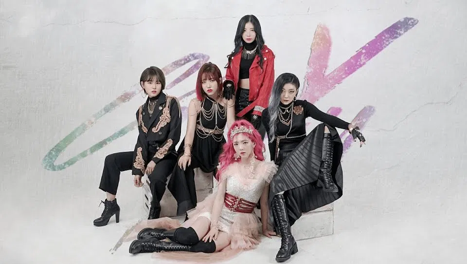 Nhóm nhạc nữ CRAXY (Ảnh: Internet)