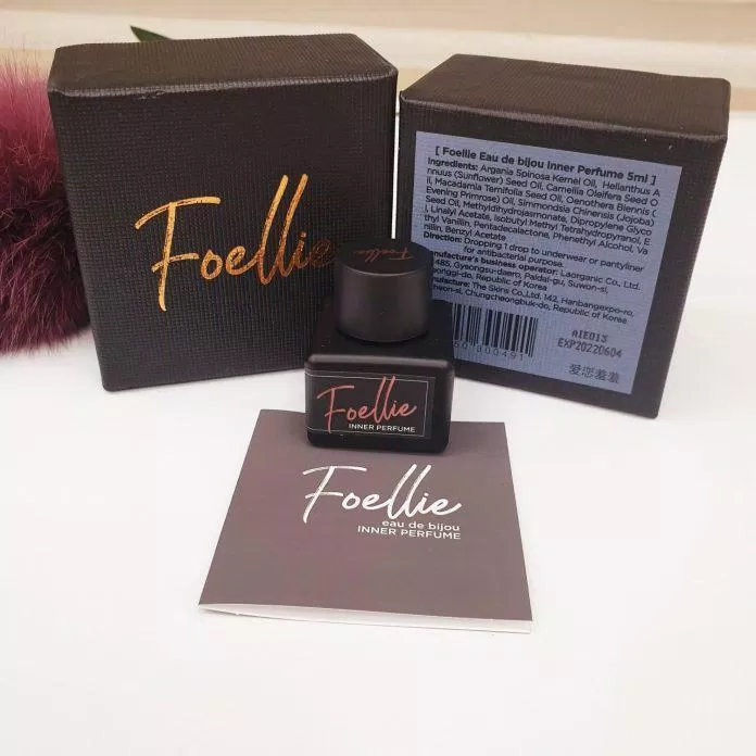 Nước hoa vùng kín Foellie Eau de Foret (chai màu nâu) (Ảnh Internet) Nước hoa vùng kín Foellie Eau de Foret (chai màu nâu) (Ảnh Internet)