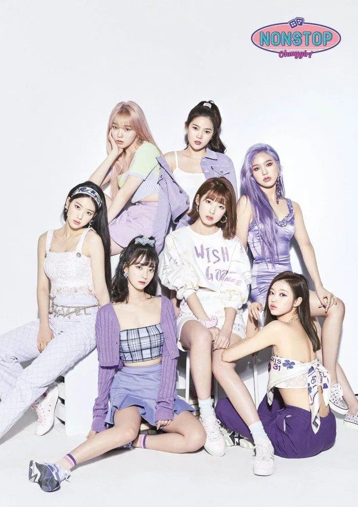Mặc dù thành công đến khá muộn nhưng Oh My Girl đang ngày càng nỗ lực để vươn lên trở thành một trong những nhóm nhạc hàng đầu. (Ảnh: Internet). Mặc dù thành công đến khá muộn nhưng Oh My Girl đang ngày càng nỗ lực để vươn lên trở thành một trong những nhóm nhạc hàng đầu. (Ảnh: Internet).