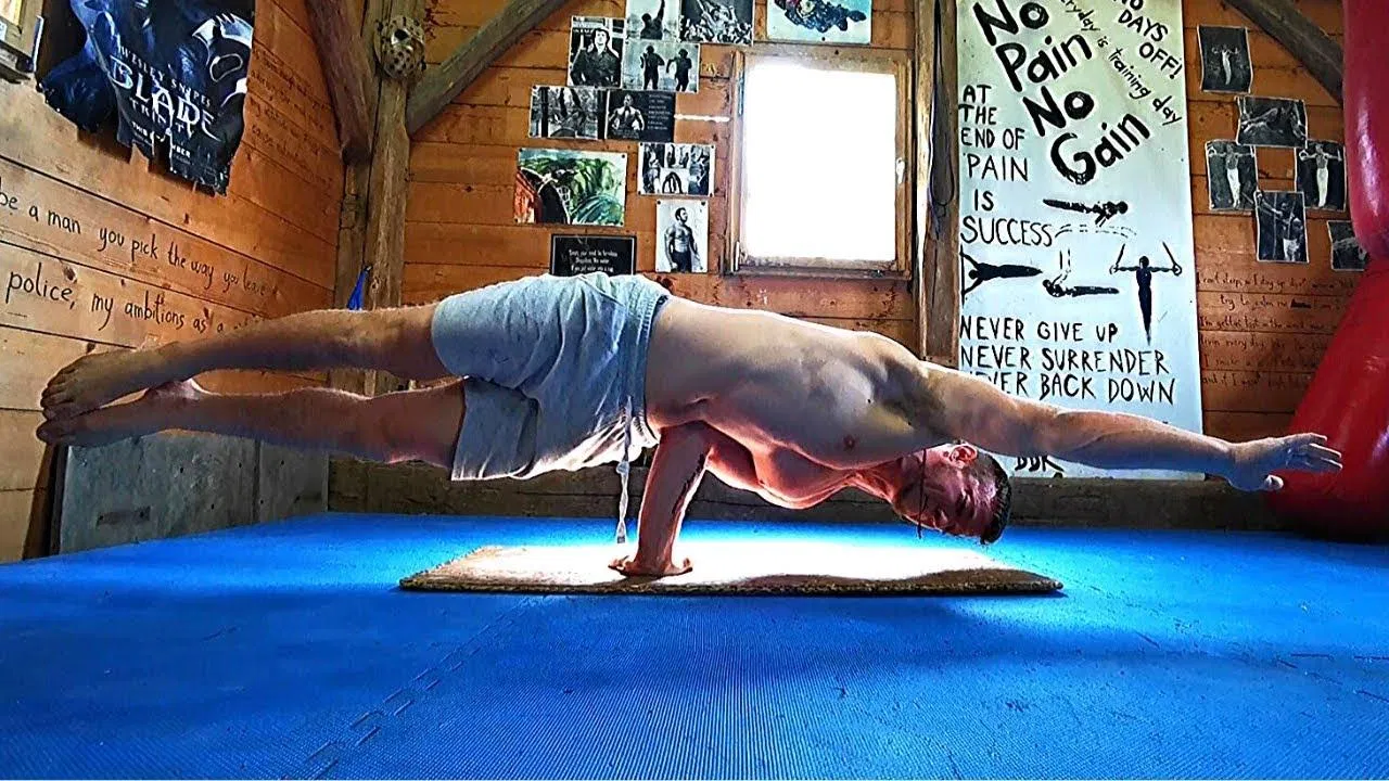 Nhìn trò này cứ như nhảy hip hop ấy nhỉ? (Ảnh: Internet). Nhìn trò này cứ như nhảy hip hop ấy nhỉ? (Ảnh: Internet).