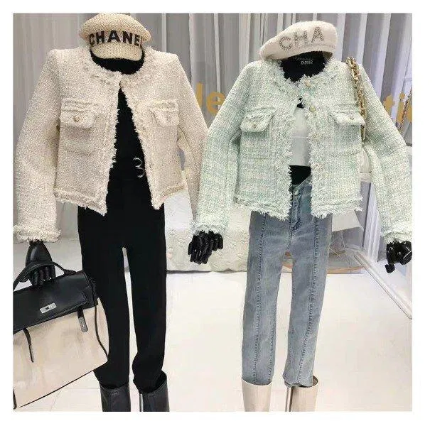 Mix tweed với quần jean và boot cao cổ cho thêm sang chảnh (Nguồn: Internet) Mix tweed với quần jean và boot cao cổ cho thêm sang chảnh (Nguồn: Internet)