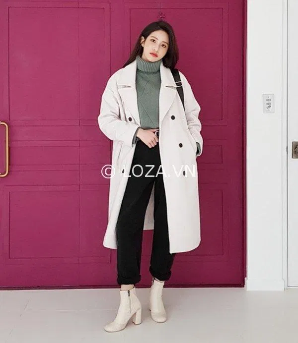 Áo khoác dáng dài giúp bạn thêm sang chảnh (Nguồn: Internet) Áo khoác dáng dài giúp bạn thêm sang chảnh (Nguồn: Internet)