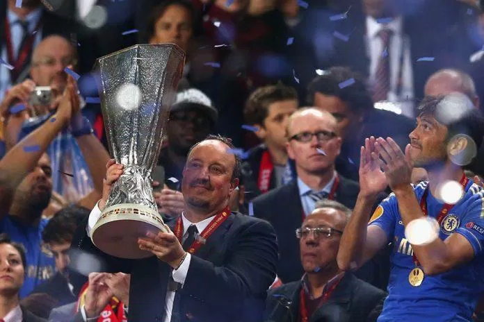Benitez giành Europa League cùng Chelsea. (Nguồn ảnh: Internet)