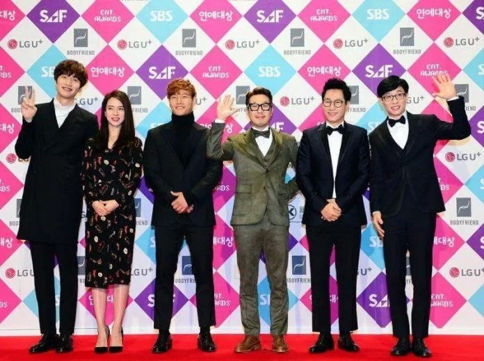Các thành viên Running Man tại lễ trao giải SBS Awards 2016 . ( Ảnh : Internet )