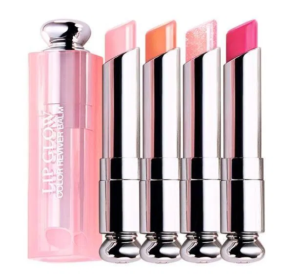 Son dưỡng Dior Lip Glow. (nguồn: internet) Son dưỡng Dior Lip Glow. (nguồn: internet)