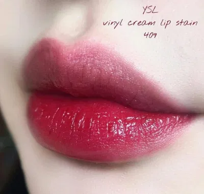 Màu 409 mang lại cảm giác quyến rũ nhưng không kém phần ma mị. (Nguồn: Internet).