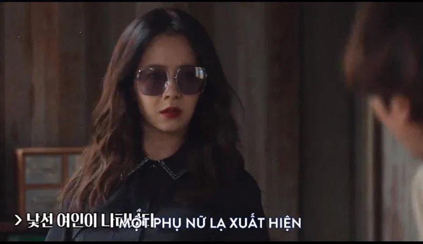 Song Ji Hyo xuất hiện trong Busted mùa 3 ( Ảnh : Internet) Song Ji Hyo xuất hiện trong Busted mùa 3 ( Ảnh : Internet)