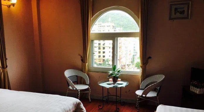 Nội thất tiện nghi cùng không gian mê hoặc bên trong Chân Mây Hotel. (ảnh: internet)