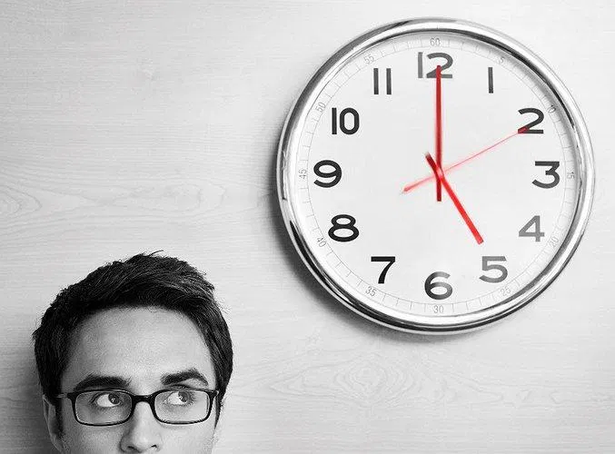 Đọc sách là một cách hay để tận dụng thời gian (ảnh: Internet)