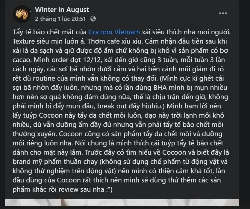 Đánh giá của bạn blogger Winter In August trên Facebook