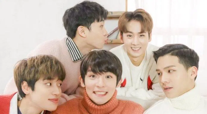 Nhóm nhạc nam ra đời năm 2010 với cái tên Teen Top (Ảnh: Internet). Nhóm nhạc nam ra đời năm 2010 với cái tên Teen Top (Ảnh: Internet).