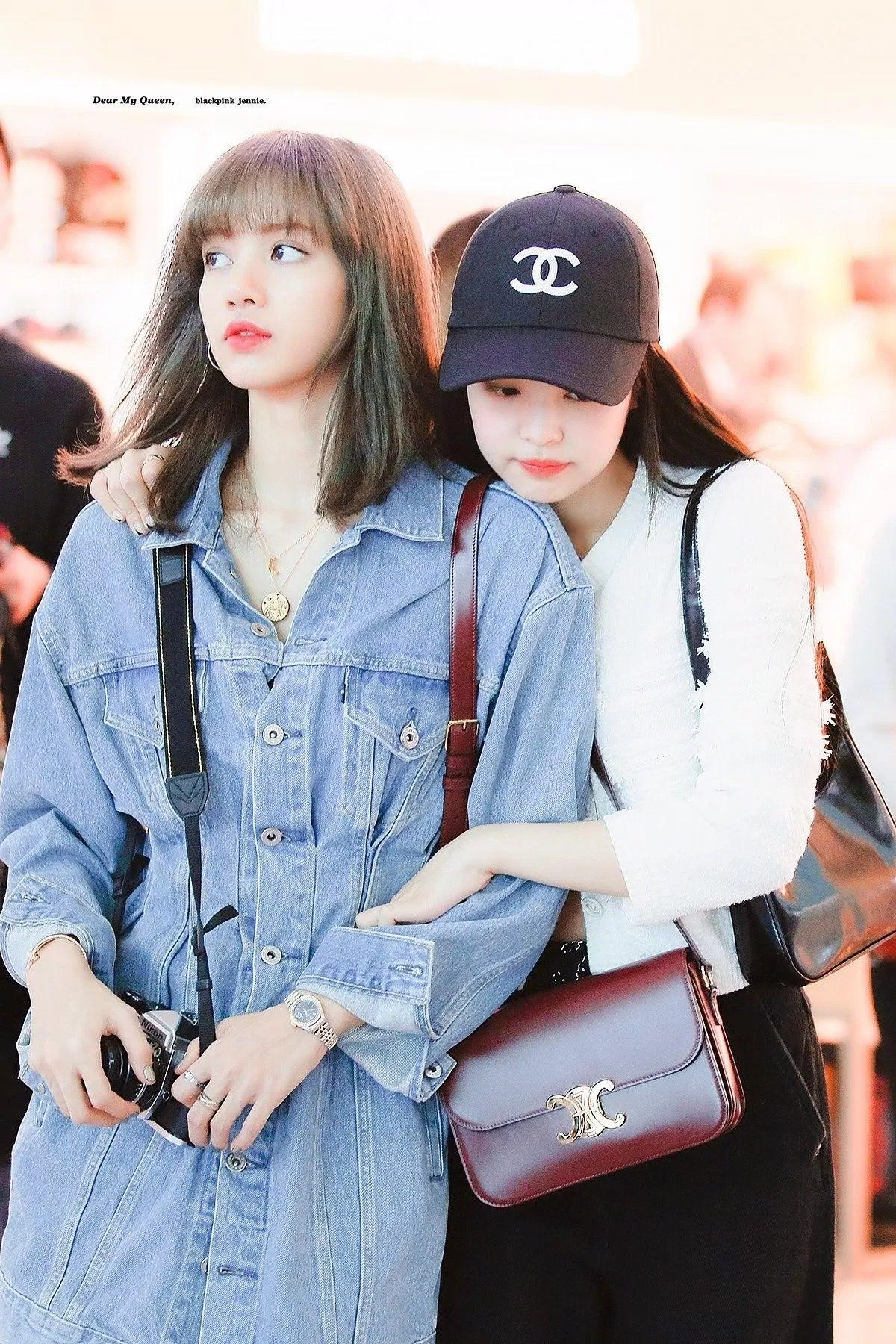 Lisa (bên trái) và Jennie (bên phải) (Nguồn: Internet)