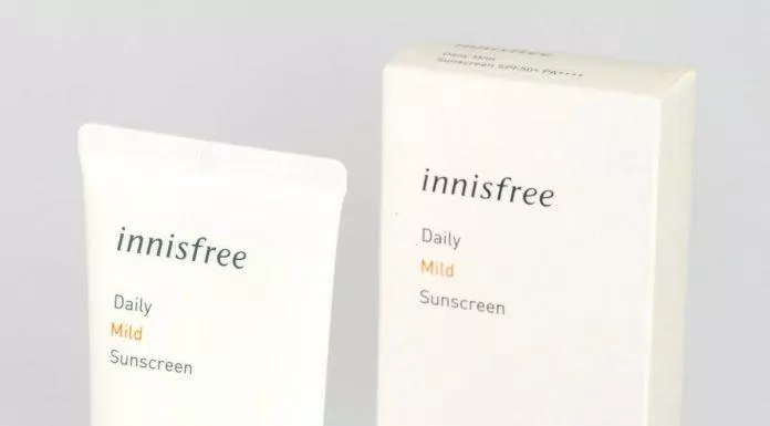 Kem chống nắng hóa học Innisfree Daily Mild Sunscreen có chiết xuất từ thiên nhiên, cấp ẩm cho da mềm mịn (Nguồn: Internet)