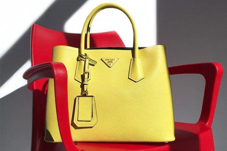 Prada là thương hiệu thời trang nổi tiếng thế giới. (Ảnh: Internet)