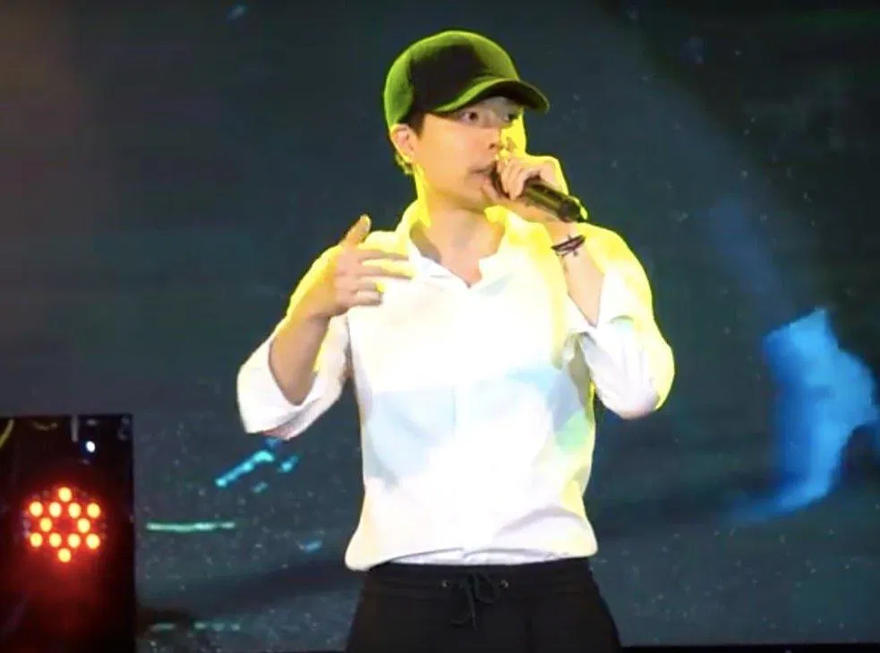 Có thể nói Trịnh Thăng Bình đã "cất cánh bay cao" nhờ bản hit Người ấy (Ảnh: Internet). Có thể nói Trịnh Thăng Bình đã "cất cánh bay cao" nhờ bản hit Người ấy (Ảnh: Internet).