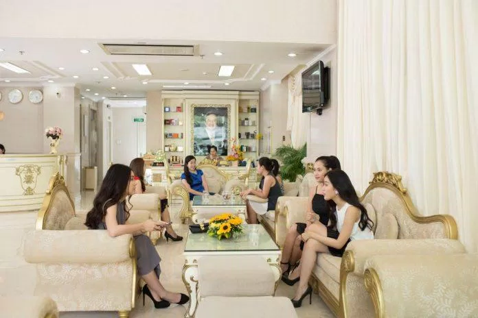 Trung tâm cắt mí uy tín (ảnh BlogAnChoi)