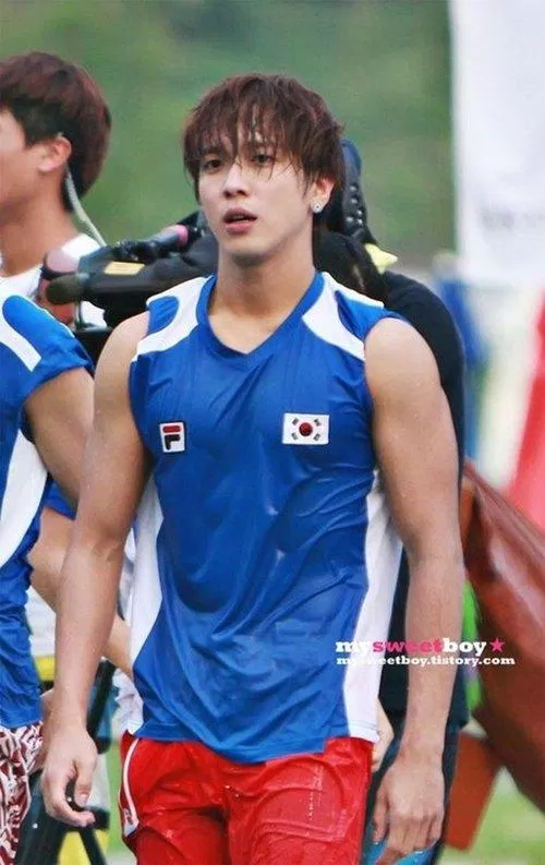 Yong-Hwa tham gia Running Man (Ảnh: Internet).