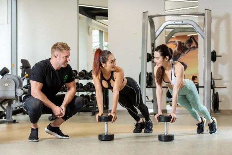 Bài tập tĩnh là khởi đầu tốt cho nữ giới và những người mới tập (Ảnh: Internet). Bài tập tĩnh là khởi đầu tốt cho nữ giới và những người mới tập (Ảnh: Internet).