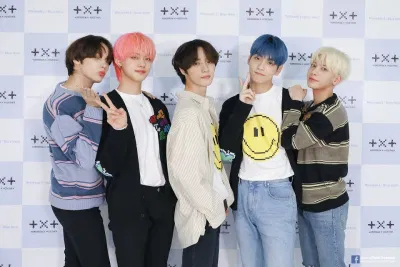 TXT đã đổi tên fandom từ Young One sang MOA (Ảnh: Internet)