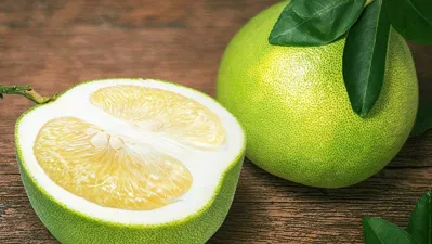 Bưởi chứa rất nhiều vitamin. (Nguồn: Internet) Bưởi chứa rất nhiều vitamin. (Nguồn: Internet)