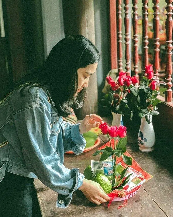 Bạn nên chọn một ngày đẹp, trời nắng và không cần là rằm hay mùng 1 để đi chùa. (Ảnh: Internet)