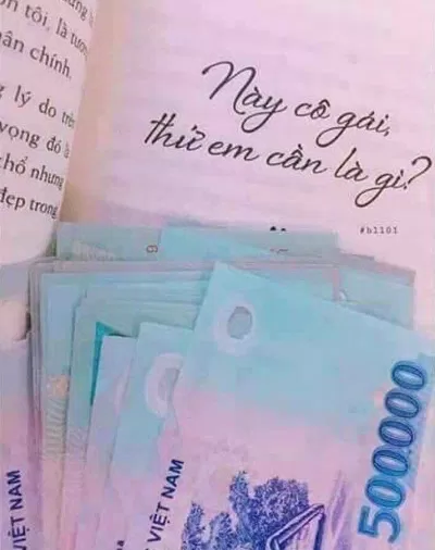 Điều các cô gái mong muốn nhất lúc này là tiền tỷ chứ không phải tình yêu xa xỉ. (Ảnh: Internet)