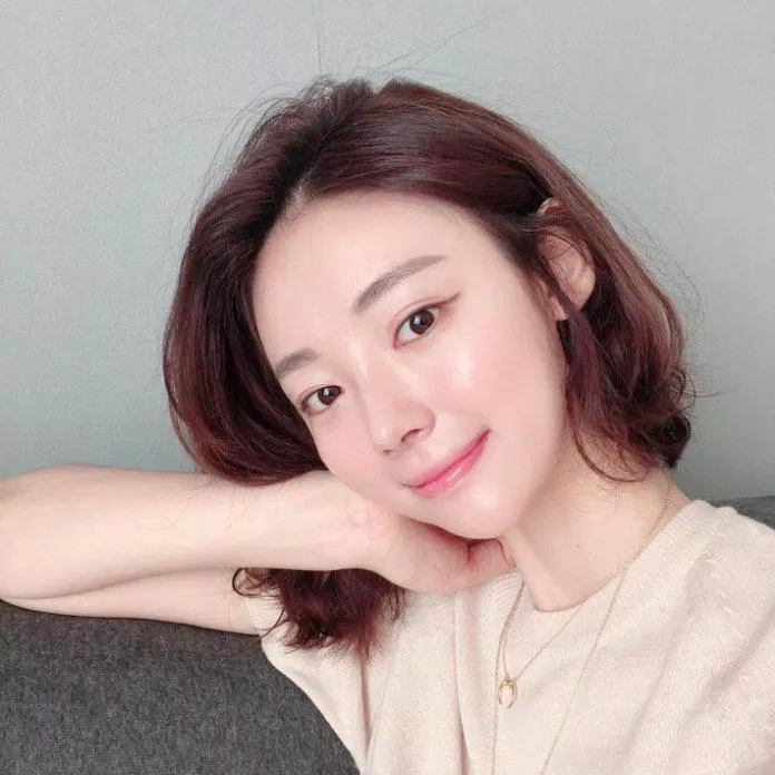 Da sẽ cải thiện khá nhiều sau khi peel da (Nguồn: Internet) Da sẽ cải thiện khá nhiều sau khi peel da (Nguồn: Internet)