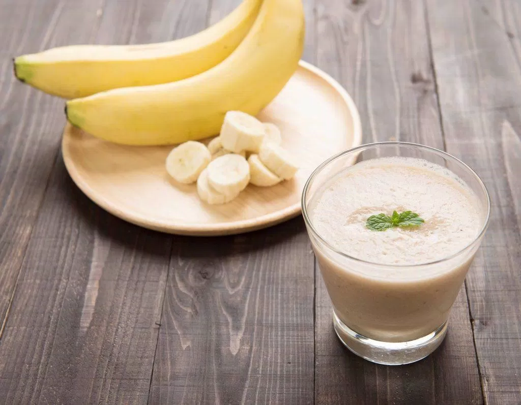 Sinh tố chuối sữa chua rất tốt cho hệ tiêu hóa. (Nguồn: Internet) Sinh tố chuối sữa chua rất tốt cho hệ tiêu hóa. (Nguồn: Internet)