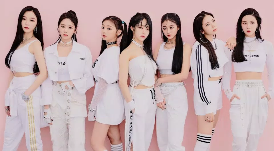 Cignature đã đổi tên fandom do trùng với tên fandom của G-REYISH (Ảnh: Internet)