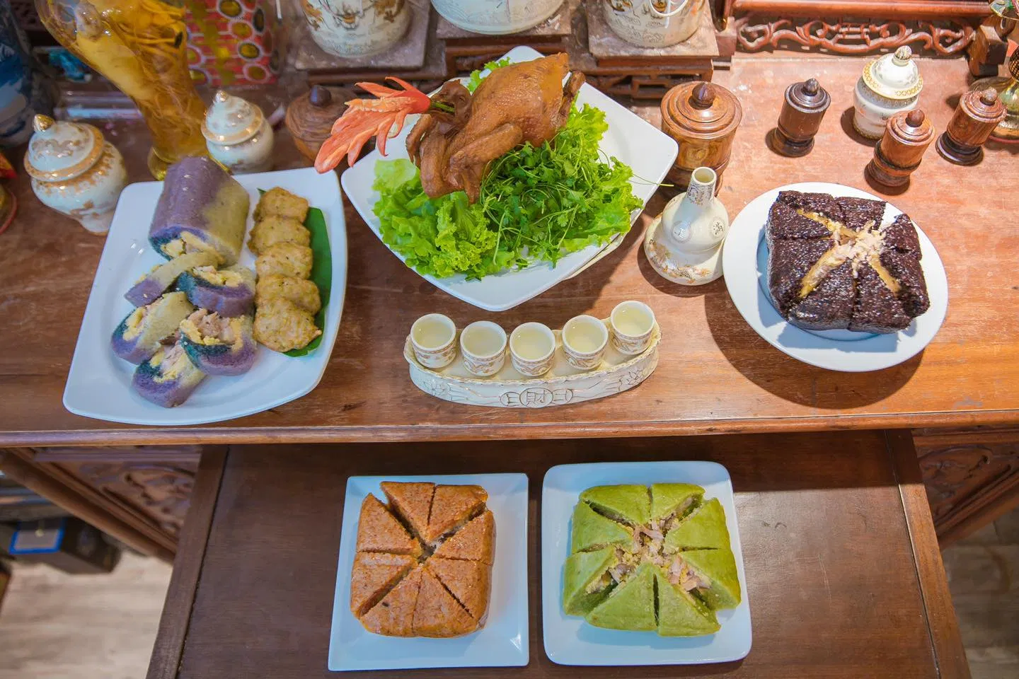 Những chiếc bánh đầy màu sắc ở Madam Nhung. (Ảnh: internet)