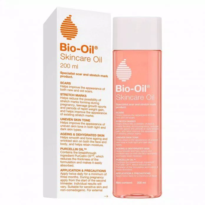 Dầu Bio Oil được đựng trong chai nhựa trong suốt với hai tông màu trắng và cam hài hòa ( Nguồn: internet)