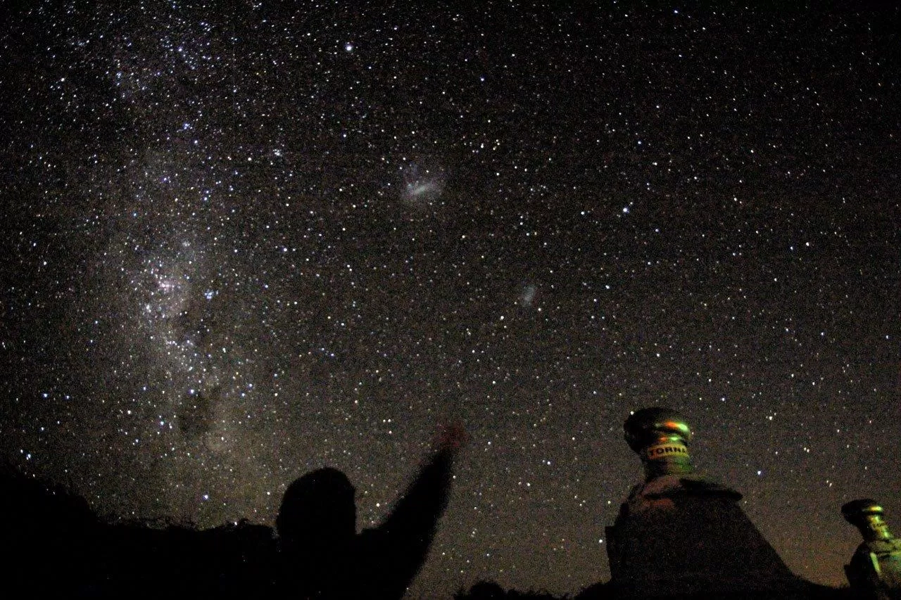 Hãy đến Nam Phi và cảm nhận bầu trời sao tại Sutherland nhé! (Ảnh: Internet). Hãy đến Nam Phi và cảm nhận bầu trời sao tại Sutherland nhé! (Ảnh: Internet).