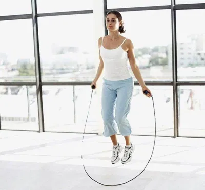 Hãy dành ra một chút thời gian mỗi ngày để tập luyện thể dục bạn nhé (Ảnh: Internet). Hãy dành ra một chút thời gian mỗi ngày để tập luyện thể dục bạn nhé (Ảnh: Internet).