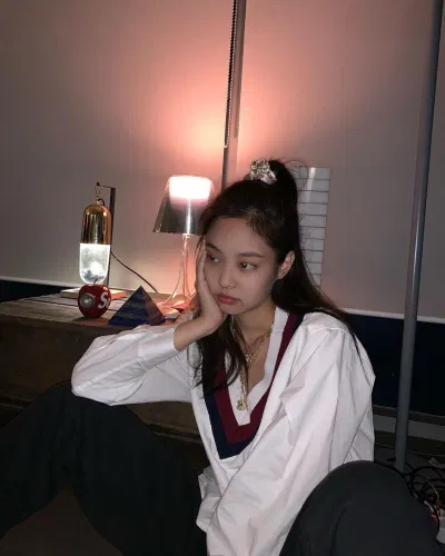 Jennie cũng có lượng người theo dõi khủng trên Instagram. (Nguồn: Instagram) Jennie cũng có lượng người theo dõi khủng trên Instagram. (Nguồn: Instagram)
