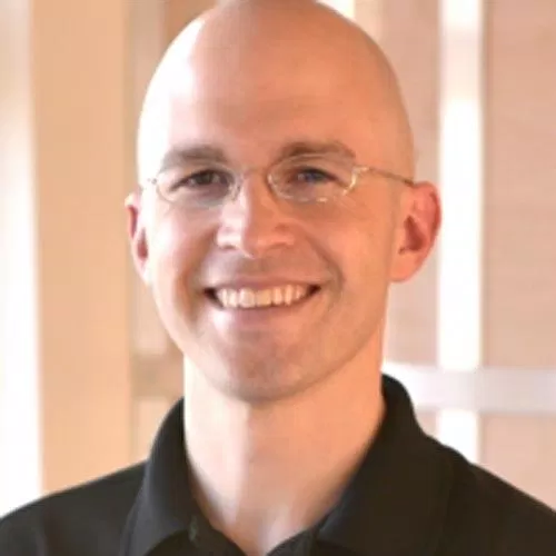 Chân dung tác giả cuốn sách hai mươi giờ đầu tiên (Ảnh: Internet)