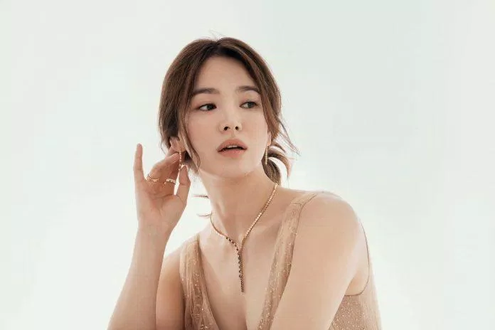 Song Hye Kyo trong bộ ảnh quảng bá cho campaign của Chaumet gây sốt vì quá xinh đẹp (Nguồn: Internet)