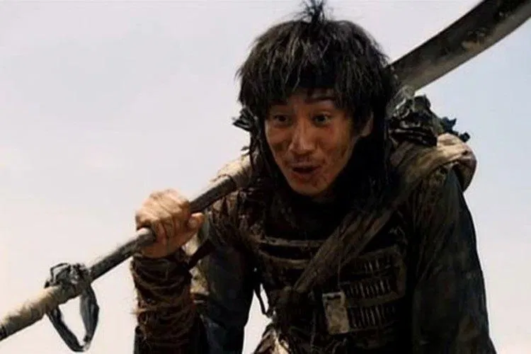 Kwang Soo trong bộ phim " Anh Hùng Xung Trận" . (Ảnh : Internet). Kwang Soo trong bộ phim " Anh Hùng Xung Trận" . (Ảnh : Internet).