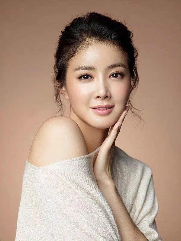 Lee Si Young xinh đẹp hiện tại (Ảnh: Internet)