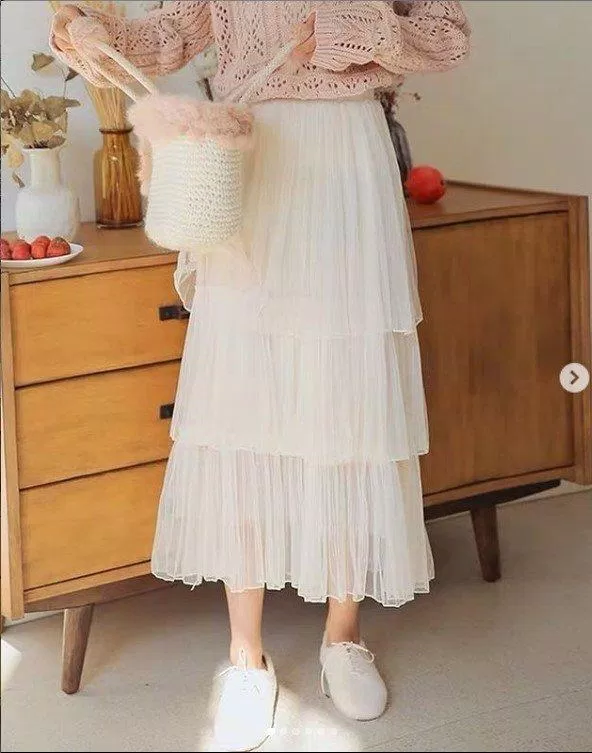 Váy tulle xếp tầng nữ tính (Nguồn: BlogAnChoi) Váy tulle xếp tầng nữ tính (Nguồn: BlogAnChoi)