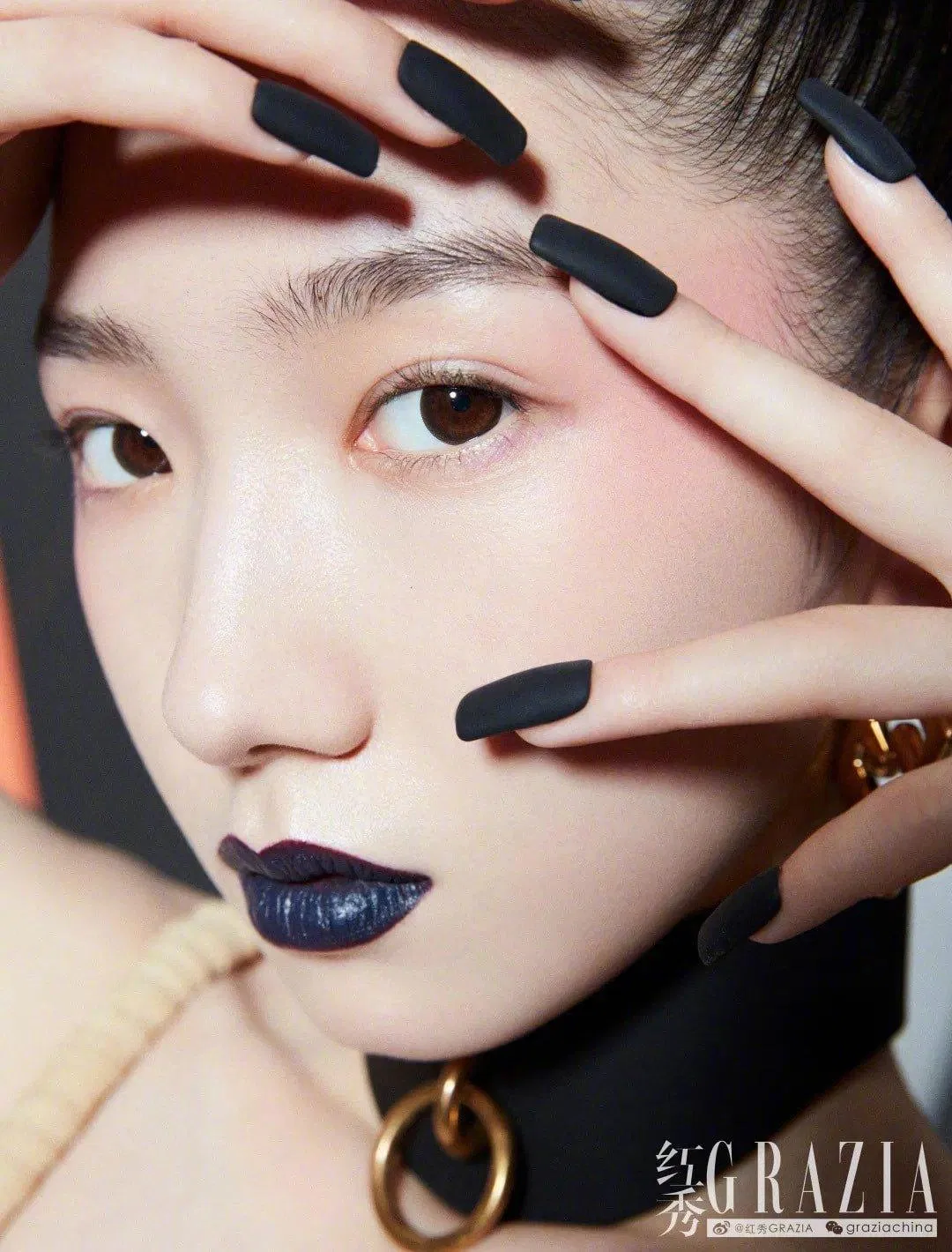 Hình ảnh Mạnh Mỹ Kỳ trên tạp chí Grazia. (Nguồn: Internet) Hình ảnh Mạnh Mỹ Kỳ trên tạp chí Grazia. (Nguồn: Internet)