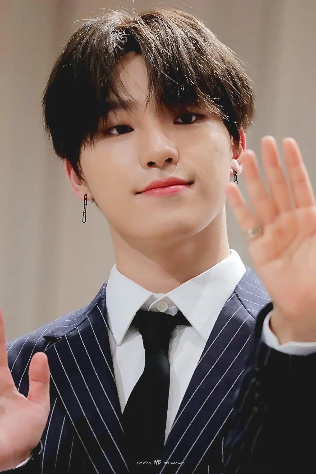 Nghệ danh của anh là viết tắt của từ Dinosaur (khủng long). Nó như được dành riêng cho anh vì anh sẽ thống trị sân khấu (Nguồn: internet)