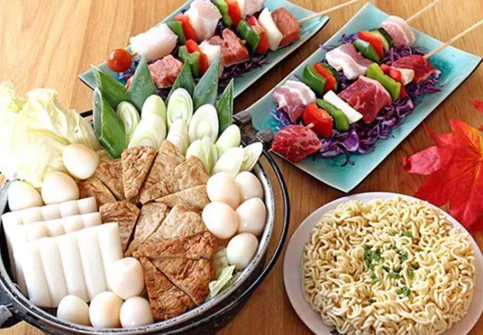 Bỏ túi kinh nghiệm du lịch Quy Nhơn chi tiết và hữu ích nhất Bảo tàng Quang Trung Bình Định Cù lao Hòn Khô Du lịch Quy Nhơn Eo Gió khu dã ngoại Trung Lương Khu Du lịch Kỳ Co kinh nghiệm du lịch kinh nghiệm du lịch Quy Nhơn Kỳ Co Lễ hội Cầu Ngư Lễ hội đô thị cổ nước mặn Lễ hội Đống Đa Tây Sơn Mộ Hàn Mặc Tử Quy Nhơn Tháp Đôi