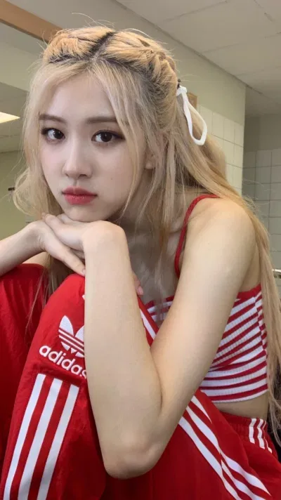 Rosé sở hữu tài khoản Instagram hơn 35 triệu lượt theo dõi.(Nguồn: Instagram) Rosé sở hữu tài khoản Instagram hơn 35 triệu lượt theo dõi.(Nguồn: Instagram)