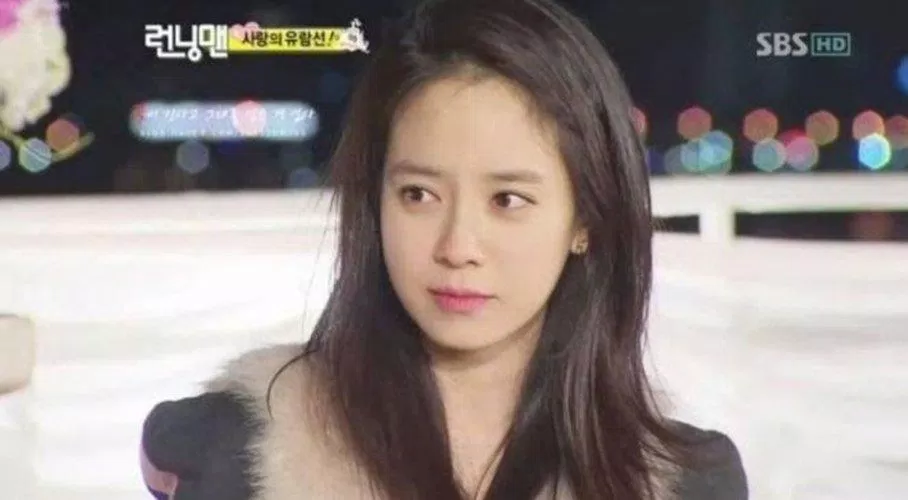 Song Ji Hyo từ những ngày đầu xuất hiện trên Running Man. (Ảnh : Internet).