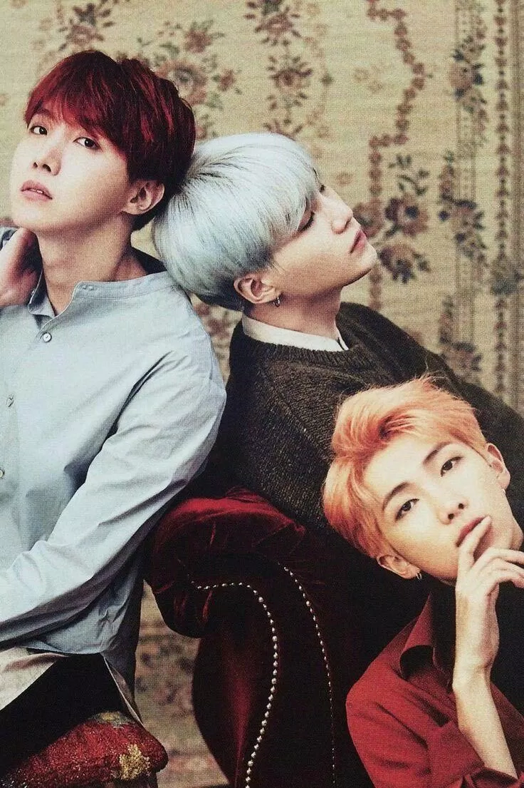 J-Hope (trái), Suga (giữa) và RM (phải) (Nguồn: Internet)