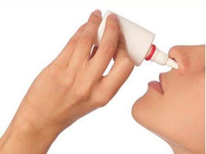 Các dung dịch vệ sinh giúp làm sạch và thông thoáng khoang mũi của bạn một cách an toàn (Ảnh: Internet).