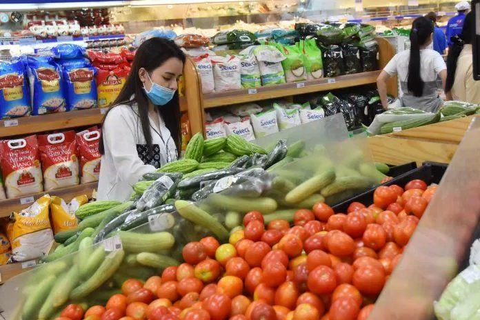 Mua đồ trong siêu thị tưởng dễ nhưng thực ra cũng có nhiều vấn đề cần lưu tâm (Ảnh: Internet). Mua đồ trong siêu thị tưởng dễ nhưng thực ra cũng có nhiều vấn đề cần lưu tâm (Ảnh: Internet).