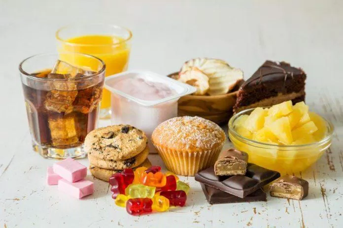 Ăn nhiều đồ ngọt không tốt cho sức khỏe.  (Nguồn: Internet)