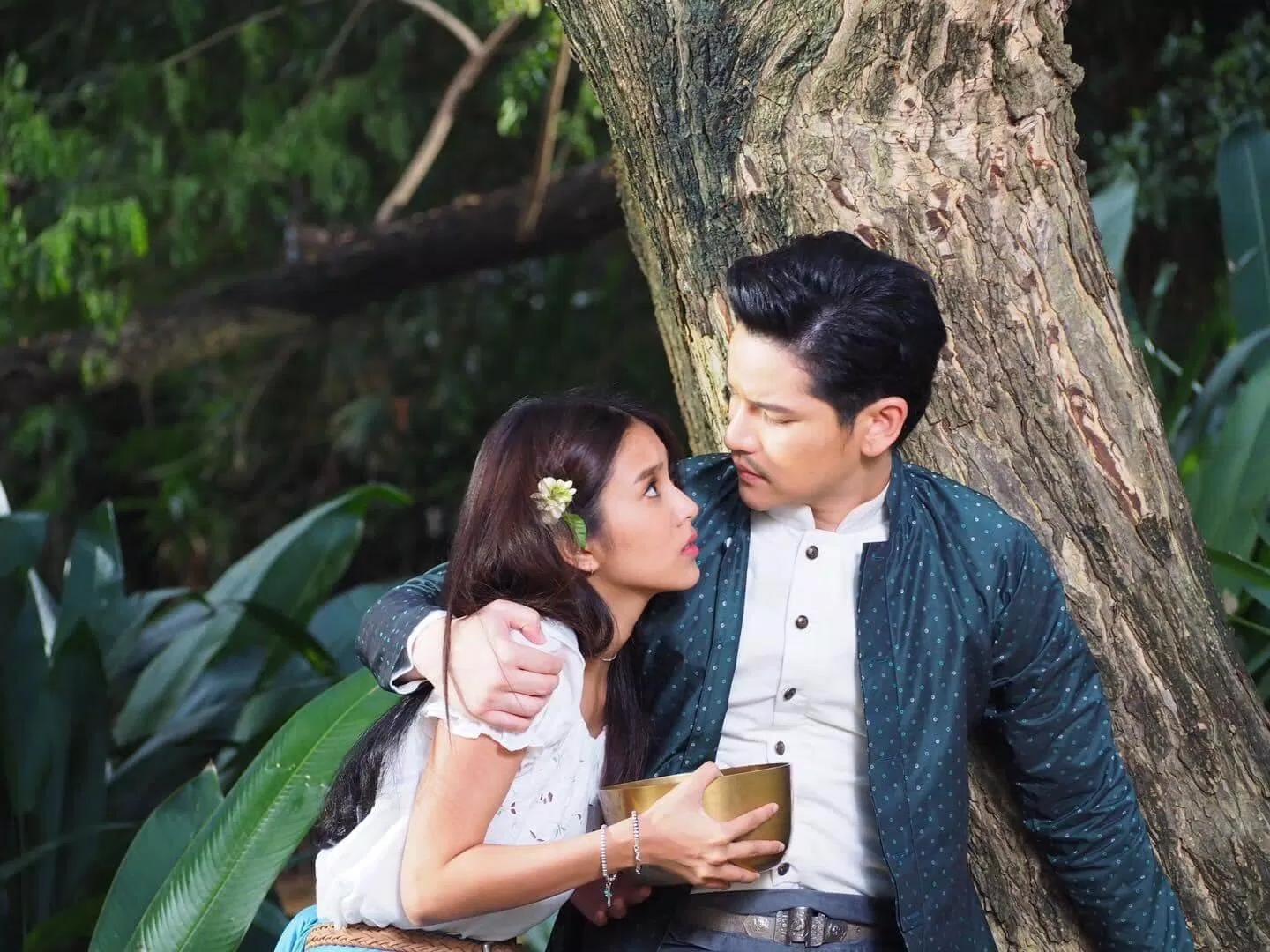 Hành trình trở về quá khứ của cả hai sẽ có kết quả như thế nào đây (ảnh: Internet)