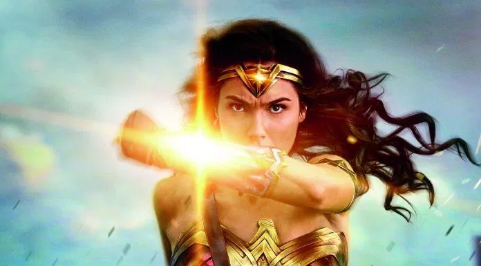 Poster phim Wonder Woman - Nữ Thần Chiến Binh (Ảnh: Internet)